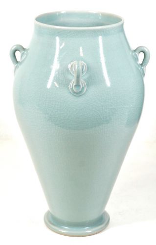Jidaimono Goryeo Celadon Nagaredani Kiln Celadon Vase with four-sided ears Diameter 16 cm Height 25.5 cm Estate Sale KNA