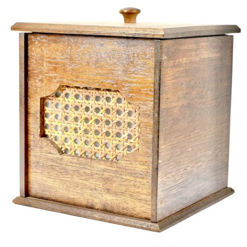 50% off! Showa Retro Wooden Storage Box with Lid Bamboo Woven Openwork Window Old Folk Tools Width 19cm Height 22cm The taste of aged dry wood is wonderful Estate Sale ATN