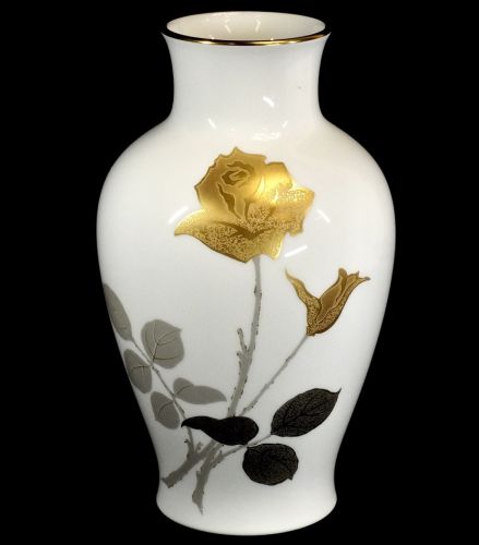 昭和ビンテージ　大倉陶園　金蝕薔薇　花瓶 バラ　皇室御用達　高さ28cm 気品のある華やかな逸品！　SHM
