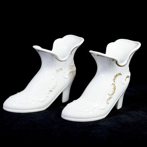 50% OFF Showa vintage SETO CRAFT porcelain boot-shaped vase 2-piece set Boots-shaped stylish vase Nice as an object Estate sale ATN