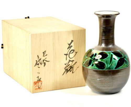 Sold out! Kutani ware Matsuya kiln Made by Saichi Matsumoto Yohensai glaze Vase Flower vase Single vase Unused dead stock Box Width 12cm Height 21cm Estate sale HYK