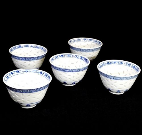 Sold Out! Porcelain Sometsuke Hotaru Te Yunomi, 5 Customers, Diameter 8.5cm, Height 5.5cm Firefly Watermark with Beautiful Patterns Estate Sale MMT