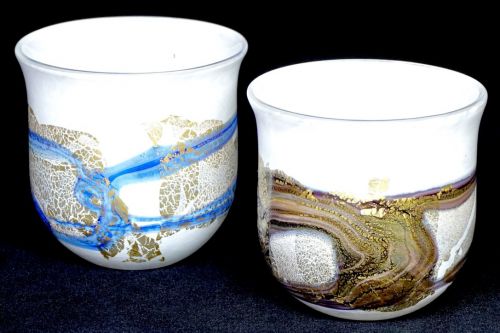50％OFF！　昭和ビンテージ　沖縄　琉球ガラス　 宙吹ガラス　夫婦湯呑　 金箔彩がとても美しいです！　エステートセール AYS