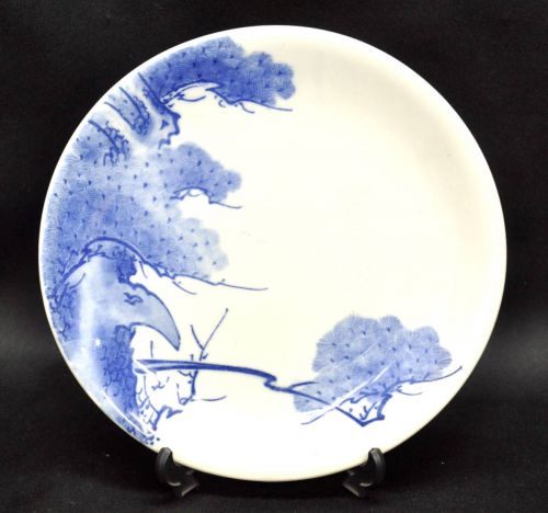 Special sale price! Japanese antique! Period item Bakumatsu-Meiji period Decorative plate Koimari Sometsuke landscape painting 7-sun plate Estate sale! (IKT)