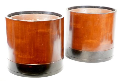 売り切り！ 昭和ビンテージ 木製漆塗対火鉢 本木漆芸 銅落とし 直径27㎝ 落としの一部に補修痕があります 味わいのある対火鉢です！　HKT