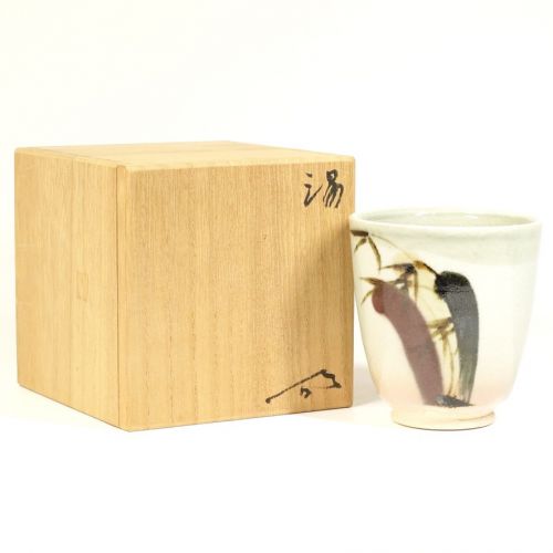 Sold out! Kutani ware Sojin Hasegawa Takemon tea cup Diameter 9.5 cm Height 10.5 cm Both boxes Unused debt stock Large and easy-to-use teacups! HYK
