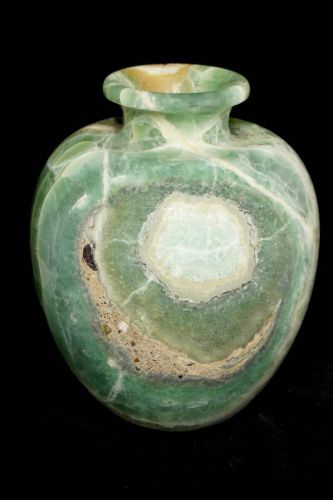 Special sale price! Vintage green agate carved vase in the Showa period Flower vase Flower base Estate sale! MHF