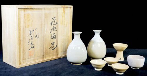 Sold out! Hagi ware Fukagawa Hagi Eishoan 13th generation Shinjo Kanzan made Tokkuri Sake cup Sake cup Takadai cup Sake cup Assorted box Unused dead stock IJS
