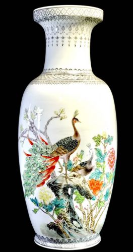 Chinese Antiques Chinese Antiques Jingdezhen Karamono Overglaze Painting Fine Flower Peacock Chinese Poetry Pattern Large Vase Height 61cm! A wonderful masterpiece with detailed flower and bird drawings! Estate Sale KNA