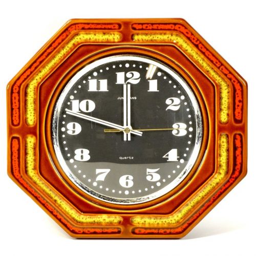 ビンテージ 1980年代 ドイツ製 JUNGHANS ユンハンス 掛け時計 陶器製フレーム クォーツ時計 幅32cm X 高さ29.5cm　単一電池　稼働品 IJS