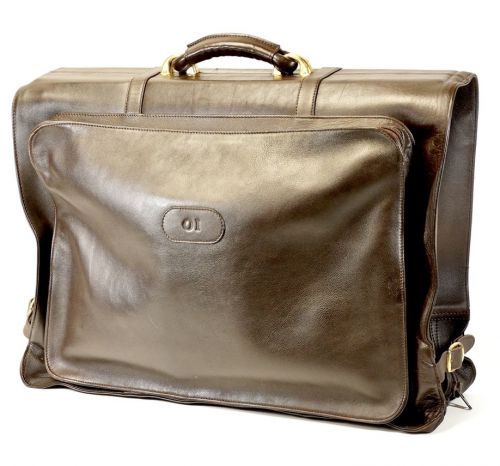 L'ARTISAN Garment Case Made in England Travel Bag with Dedicated Hanger Width 53cm Height 42cm Lightweight, durable and highly designed IJS
