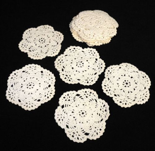Vintage handmade lace coaster set of 10 There are some stains, but it is a handmade product with a taste! NNM