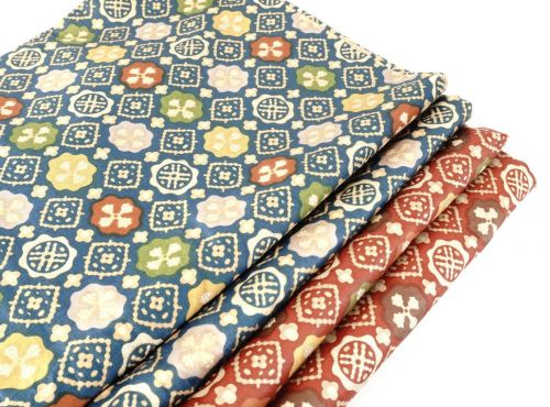 Showa retro total pattern cloth 4-piece set of different colors 2 blue, 2 red probably made of rayon as a creative, handmade, remake material YKT