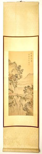 50% off! Chinese Antiques Chinese Antiques Hanging Scroll "Shiliang Flying Waterfall" Sansui Waterfall Drawing Hand Painted on Silk A masterpiece depicting the scenery of the Tiantai Shiliang Scenic Area in China! KNA