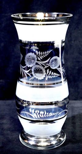 50％OFF！　チェコスロバキア製　 ボヘミアクリスタルガラス　カリガラス　 ハンドカットフラワーベース　花瓶　直径12㎝高さ26㎝ AYS
