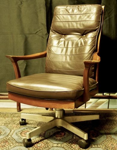 maruni maruni armchair leather caster chair with locking lever classic design and elegant and elegant gem HYK