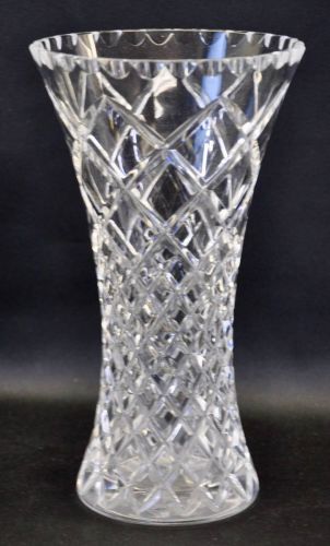 売り切り！　旧チェコスロバキア製 ビンテージボヘミアンクリスタルグラス　花瓶　美しいカットの入った透明フラワーベース　HNK