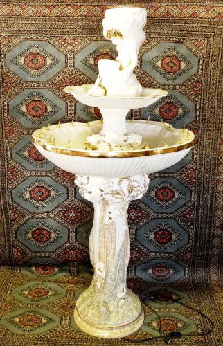 Vintage Italian Fountain Golden Porcelain Fountain Active Operation Product Width 67cm Depth 59cm Height 142cm Spouting Water Boy and Bird Light ATN