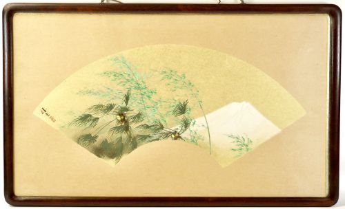 時代物　富士竹棕櫚図扇絵　　 在銘品　日本画　絵画　アート　 額装品　幅63㎝　高さ38㎝ 豪華絢爛、華やかな日本画額装品！　MYK