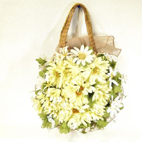Vintage round handbag, artificial flower decoration, braid, width 28 cm, height 42 cm, and the decorations on the whole are wonderful! Estate Sale ATN