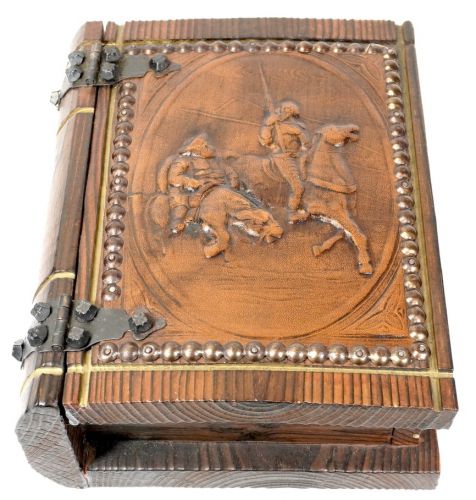 50% off! Made in Spain JEYPE Wooden Book Box 20cm Wide Embossed Leather from Don Quixote by Miguel de Cervantes ATN