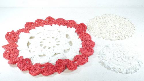 Sold Out! American Lace Collection Potholder, Doily, Coaster Hand-knitted antique rug set of 3 FAB