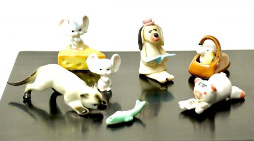 Sold out! Nostalgic showa festival memory series! Miniature pottery Clay work Cat aiming for fish, dog, mouse riding cheese YNK