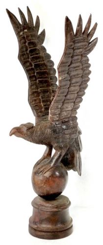 Sold out! Vintage hand-carved art One-sword carved bird statue Hawk condor A masterpiece with a height of 53 cm that expresses a flapping hawk! HKT