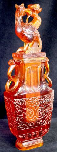 Sold out! Chinese antique Chinese antique art Phoenix picking lid Amber-colored decorative jar with ears Resin hand-engraved carving Height 42 cm! Estate Sale NMN