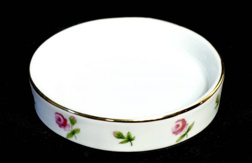 SOLD OUT! British Vintage 1980s Made In England Royal Arden Rose Small Plate Bean Plate Hand Salt Plate Accessory Jewelry Case FAB