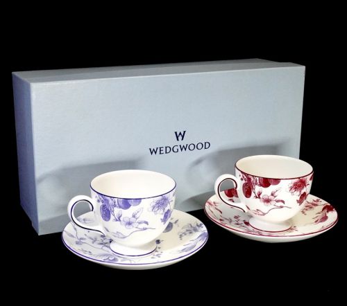 50% OFF! Made in England WEDGWOOD Wedgwood Plum Series Blue Wine Cup & Saucer Bone China With Box Unused! HYK