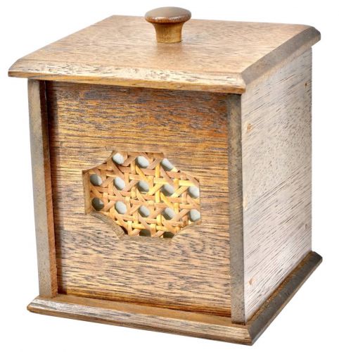 Sold out! Showa Retro Wooden Accessory Box with Lid Bamboo Woven Openwork Window Old Folk Tools Width 12cm Height 16cm The taste of aged dry wood is wonderful Estate sale ATN