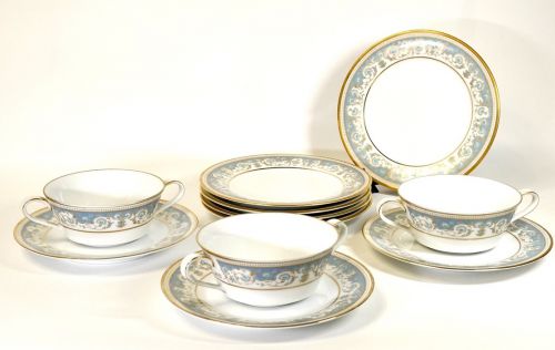 Noritake Noritake Precious out of print POLONAIZE Soup cups and saucers for 3 customers, dessert plates for 5 customers Elegant gold and light blue decorations are beautiful! SHM