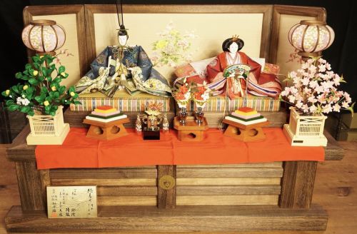 Ningyo Kaikan Matsubaya Hina Dolls Unused item! Hina dolls, emperor and empress, paulownia raised floor decoration stand, embroidered plum peony crest folding screen Hinamatsuri, peach festival width 120 cm MNK