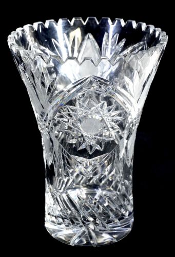50% OFF Vintage Czechoslovakia Bohemia Crystal Glass Hand-cut Flower Base Height 26cm Windmill Crest of Window Painting Lattice Fine Engraving AYS