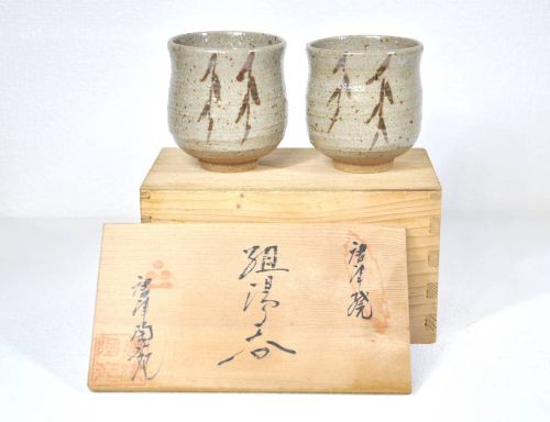 Special sale price! Karatsu ware Karatsu Touen Husband and wife tea cups Special tea cups Taste crafts Estate sale KJK