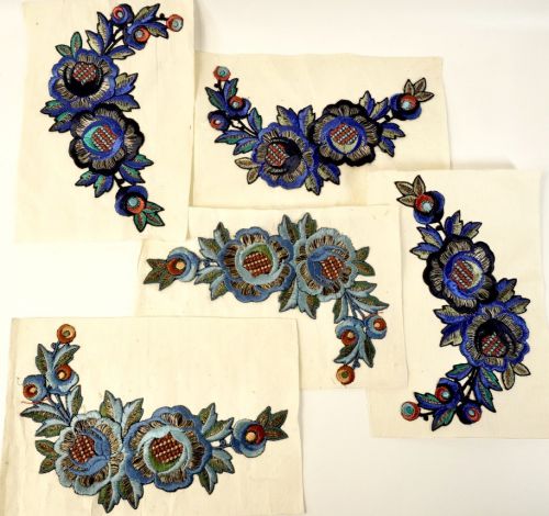 ビンテージ　ハンドメイド　刺繍 花柄ワッペン　5枚セット ワッペンサイズ（幅22㎝　高さ13.5㎝） 青を基調とした美しい手刺繍　MYK