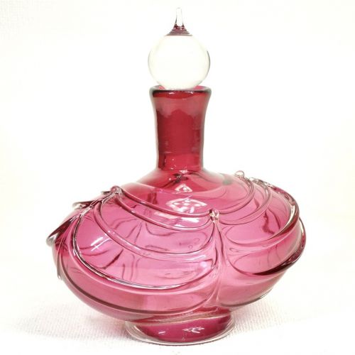 50% off! Vintage art glass decanter, artist's work, signature product, a gem that matches the decoration, shape, and color wonderfully. Width 20 cm Height 23 cm ATN
