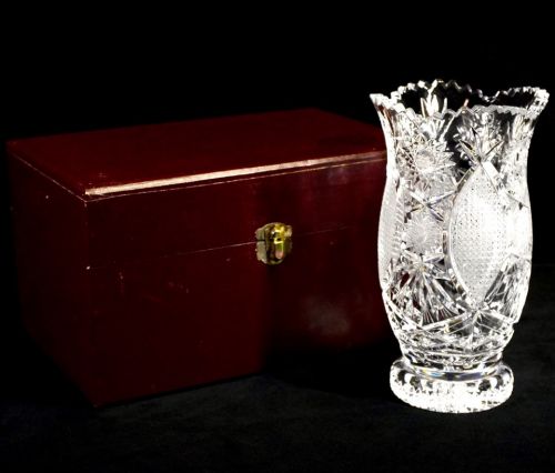 ビンテージ　チェコスロバキア　ボヘミアクリスタルガラス　ハンドカットフラワーベース　500PK　花瓶　共箱 直径11㎝ 高さ20cm　HYK
