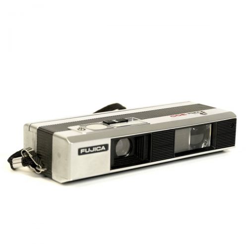 Fujika 110 Film Camera 1970s POCKET FUJICA300 With case A tasteful photo is attractive Shutter confirmed Width 12.5cm Depth 5cm SST
