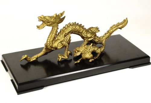 Chinese Antique Gold Kirin Statue Iron Object With Base Lucky Charm Amulet Feng Shui Item Width 31cm Depth 13.5cm Height 13.5cm (Including Size) TKM