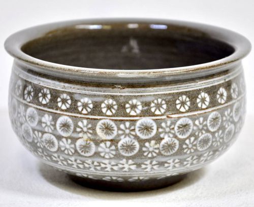 Sold out! Vintage Korean inlaid ceramics Hana Mishima Jianshui Tea utensils Tea bowl Width 12cm X Height 8cm Estate sale! NTT