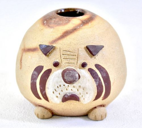 50% OFF! Rurubu Kobo Works Dogs with a ghostly face A group of works with a wide variety of styles and wonderful sensibilities Dog Inu Inu HNK