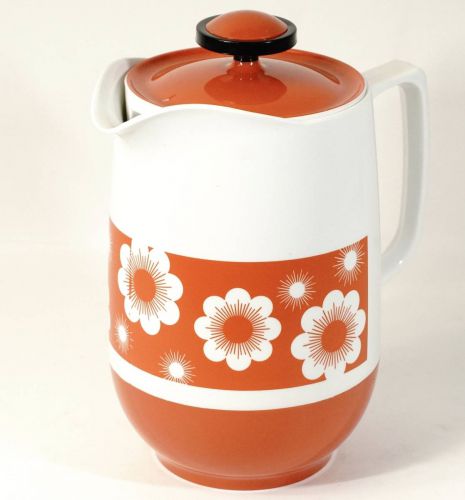 Showa Retro Thermo Jug Red / Floral Pattern New unused item Double wall with excellent heat and cold insulation With original box Looking back on Showa ... Retro and nostalgic gem TKM