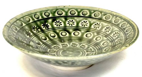 Mino ware Kotobukiyama kiln Green glazed bowl Diameter 21 cm Height 5.5 cm Medium bowl that goes well with Japanese food based on green! Handmade taste, warm touch! OSO